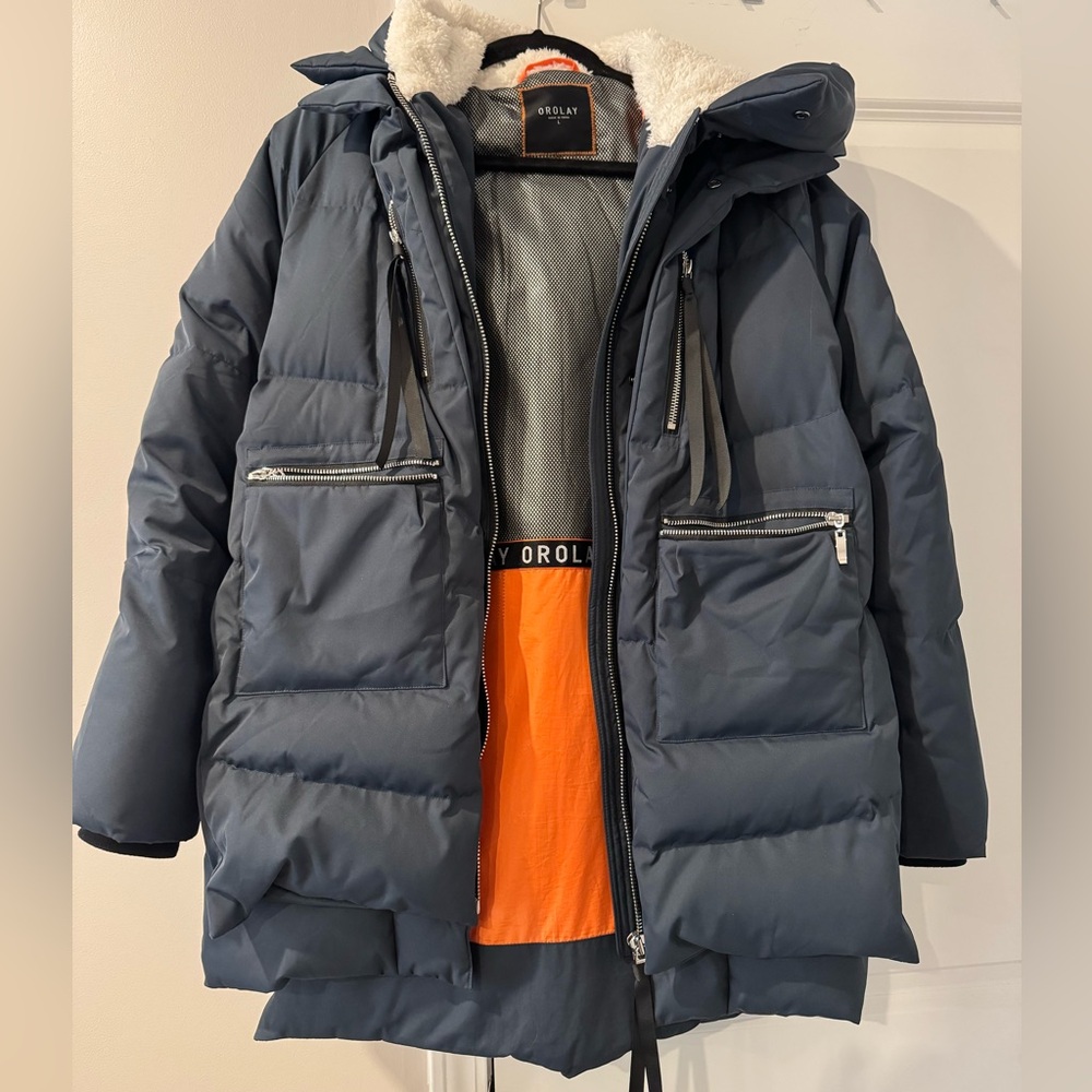 Women's Navy Puffer Jacket